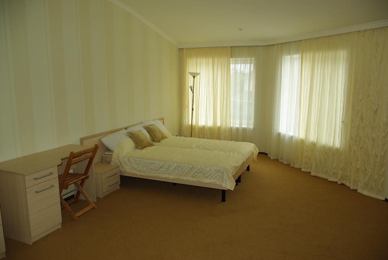 Hotel Allians Коблево Экстерьер фото