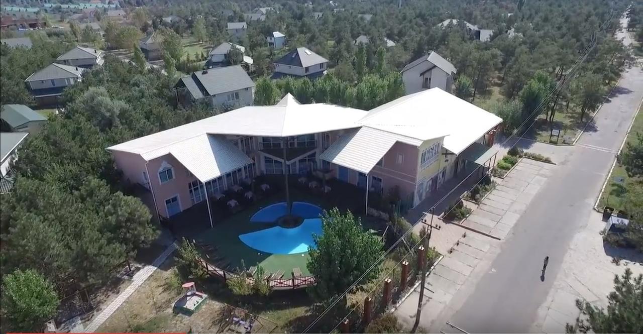 Hotel Allians Коблево Экстерьер фото