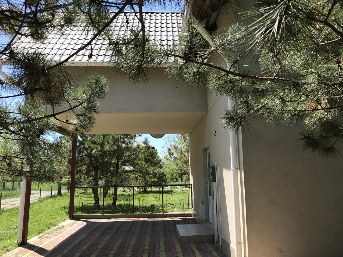 Hotel Allians Коблево Экстерьер фото